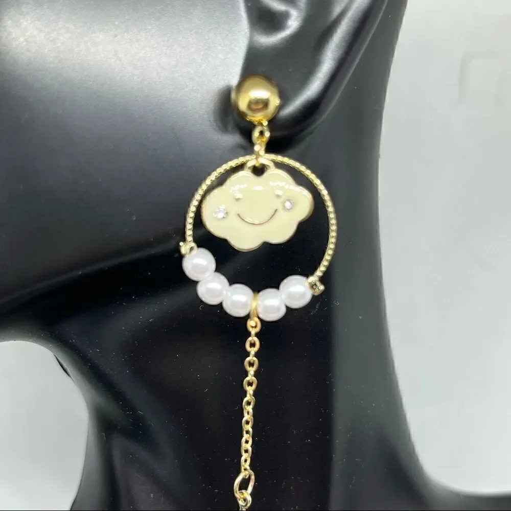 EARRINGS! Betsey Johnson Mismatched Cloud & Balloon post dangle BNWT